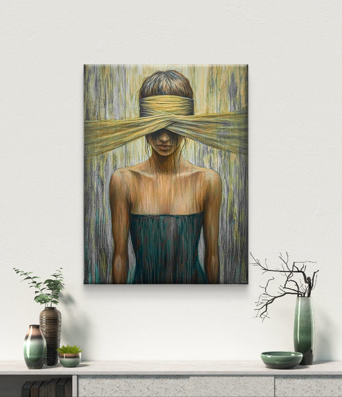 exclusief kunstwerk. een wanddecoratie verhuld zicht in een moderne setting met accesoires in groene kleuren